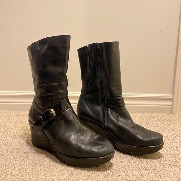 Black Zip Up Ankle Boots - Picture 2 of 2